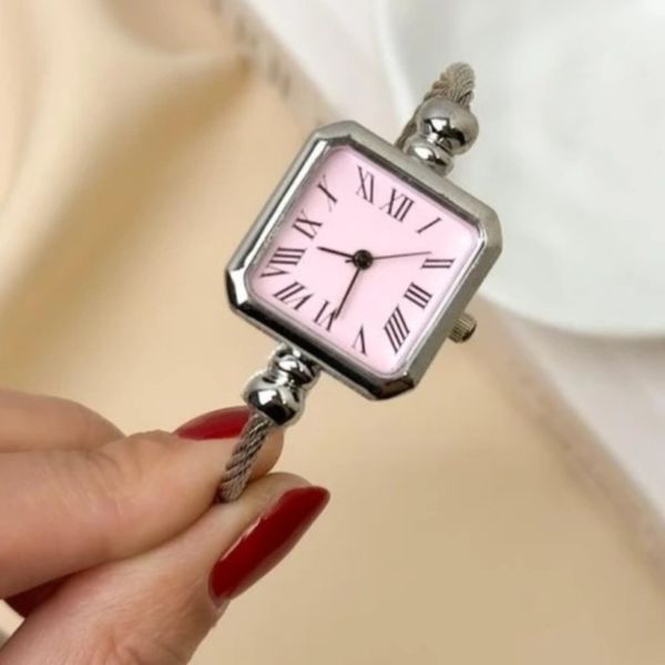 ساعت مچی زنانه بنگل ترند سال