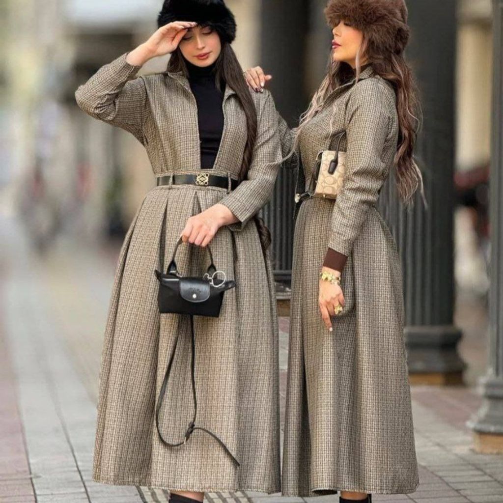 قیمت ست کت و دامن زنانه