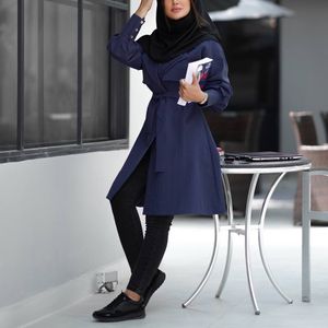 مشخصات مانتو دانشجویی دو یقه کوتاه
