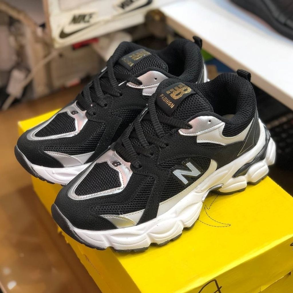 مشخصات کفش نیوبالانس 9040 زنانه رنگ مشکی 
