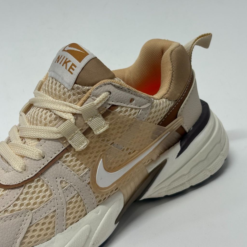 قیمت کتونی اسپرت مدل نایک v2k رنگ نسکافه ای