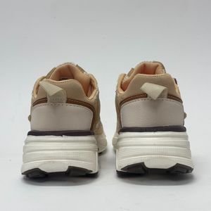 مشخصات کتونی اسپرت مدل نایک v2k رنگ نسکافه ای