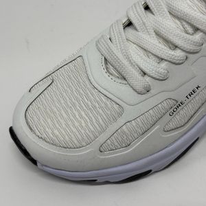 مشخصات کتونی زنانه مدل ویکو رنگ سفید مشکی