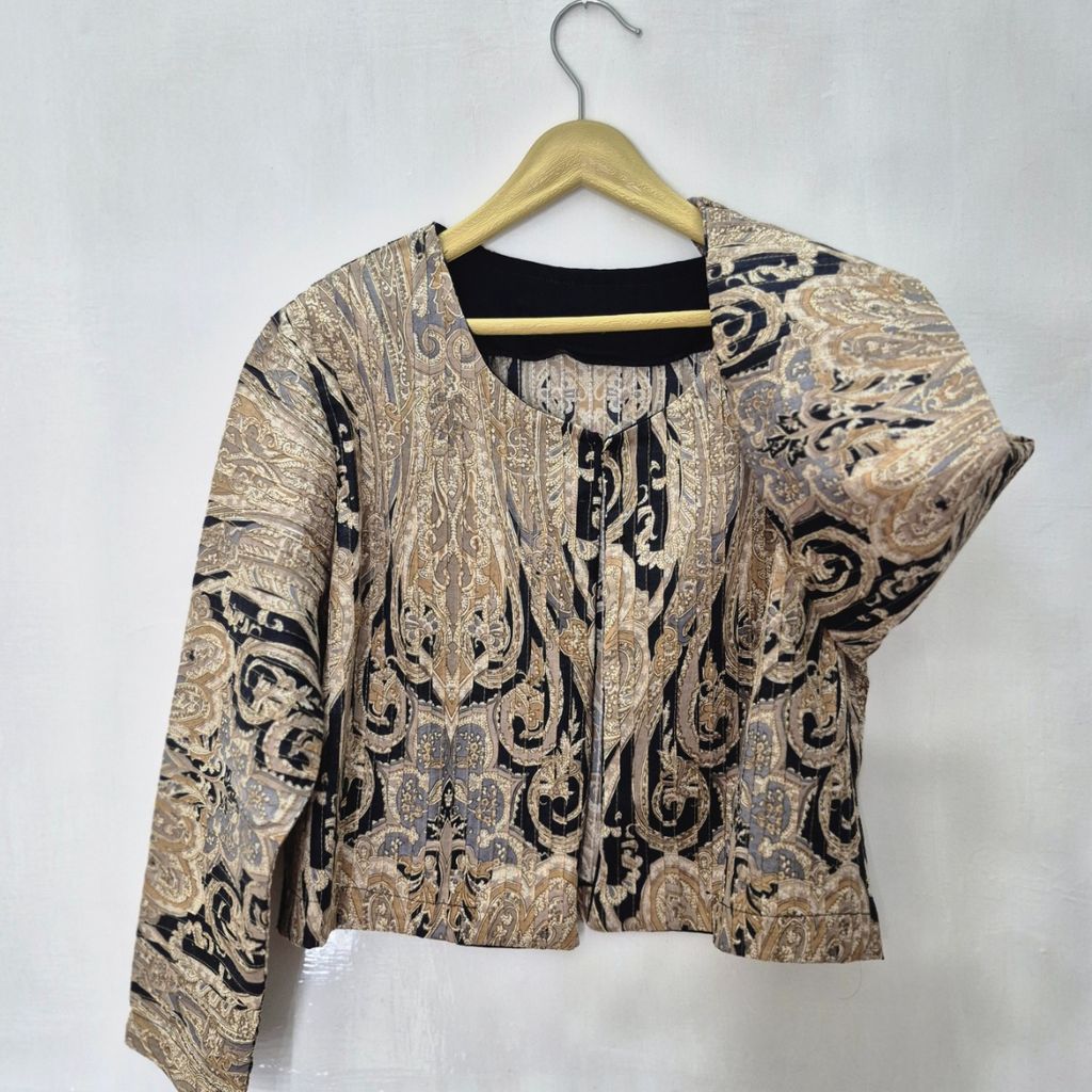 خرید انلاین کت زنانه طلایی کوتاه چرخکاری هندی