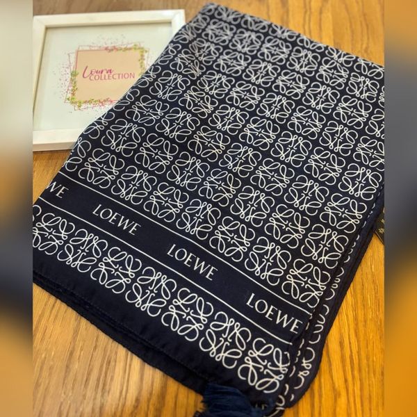 شال سرمه ای  تمام نخ چهارفصل