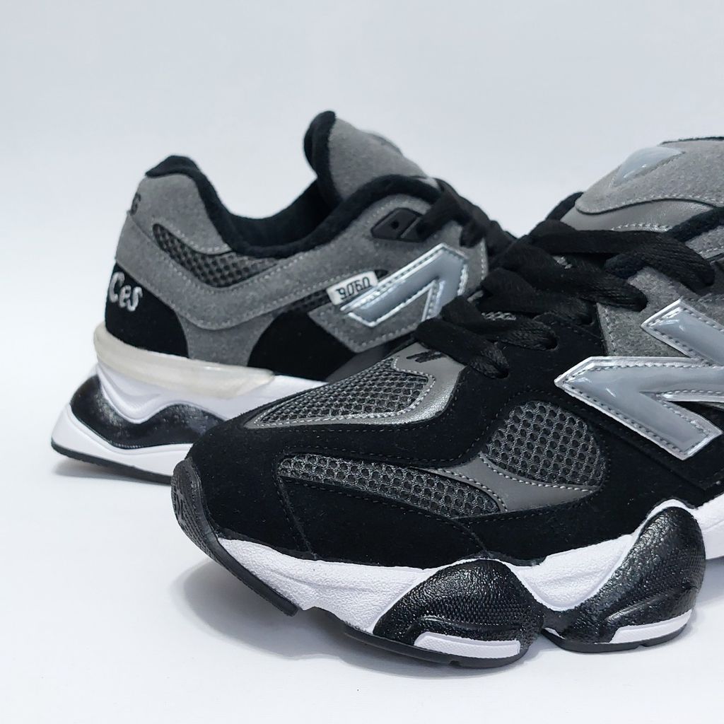 مشخصات کتانی نیوبالانس 9060 پرطرفدار و همیشه ترند New balance