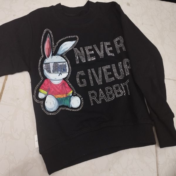 بلوز. تک دخترانه طرح دامبو