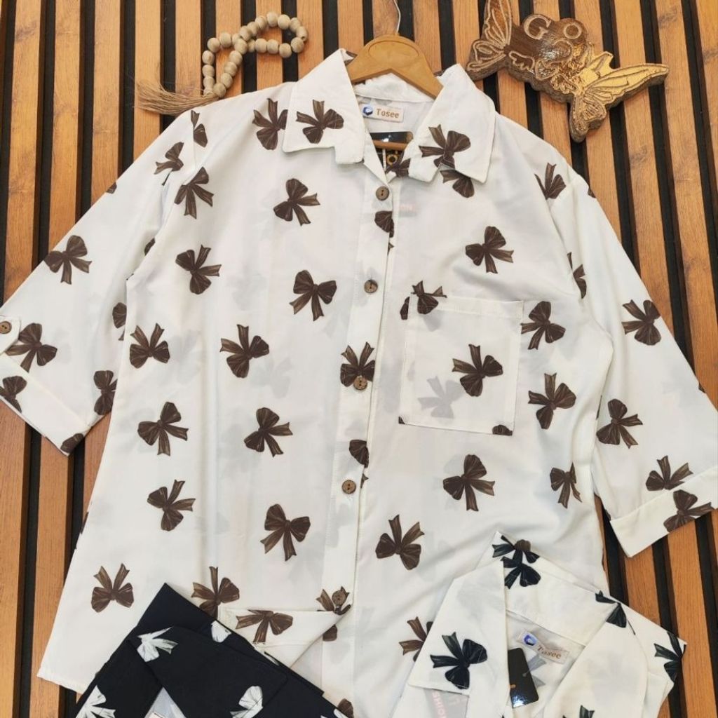 خرید اینترنتی بلوز بوگاتی طرح پاپیون