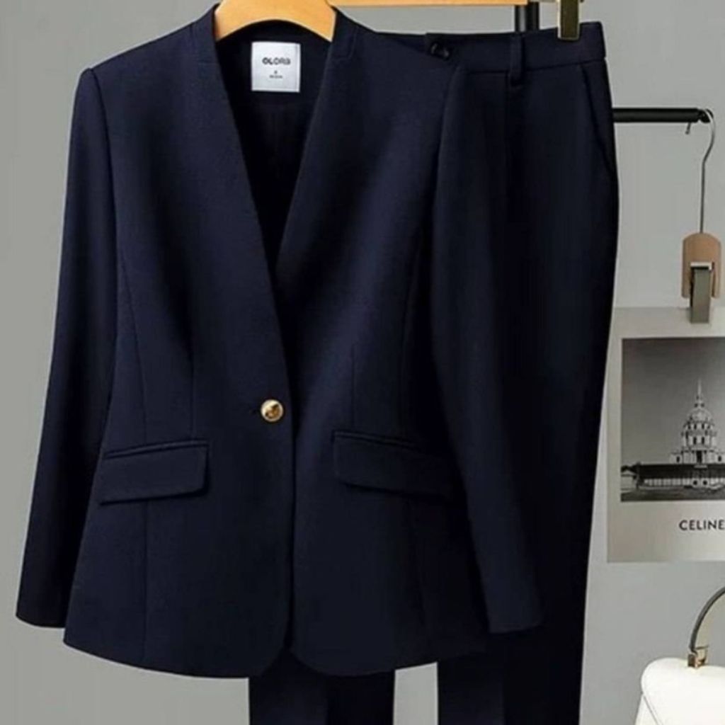 فروش اینترنتی کت و شلوار زنانه مازراتی مدل برکه