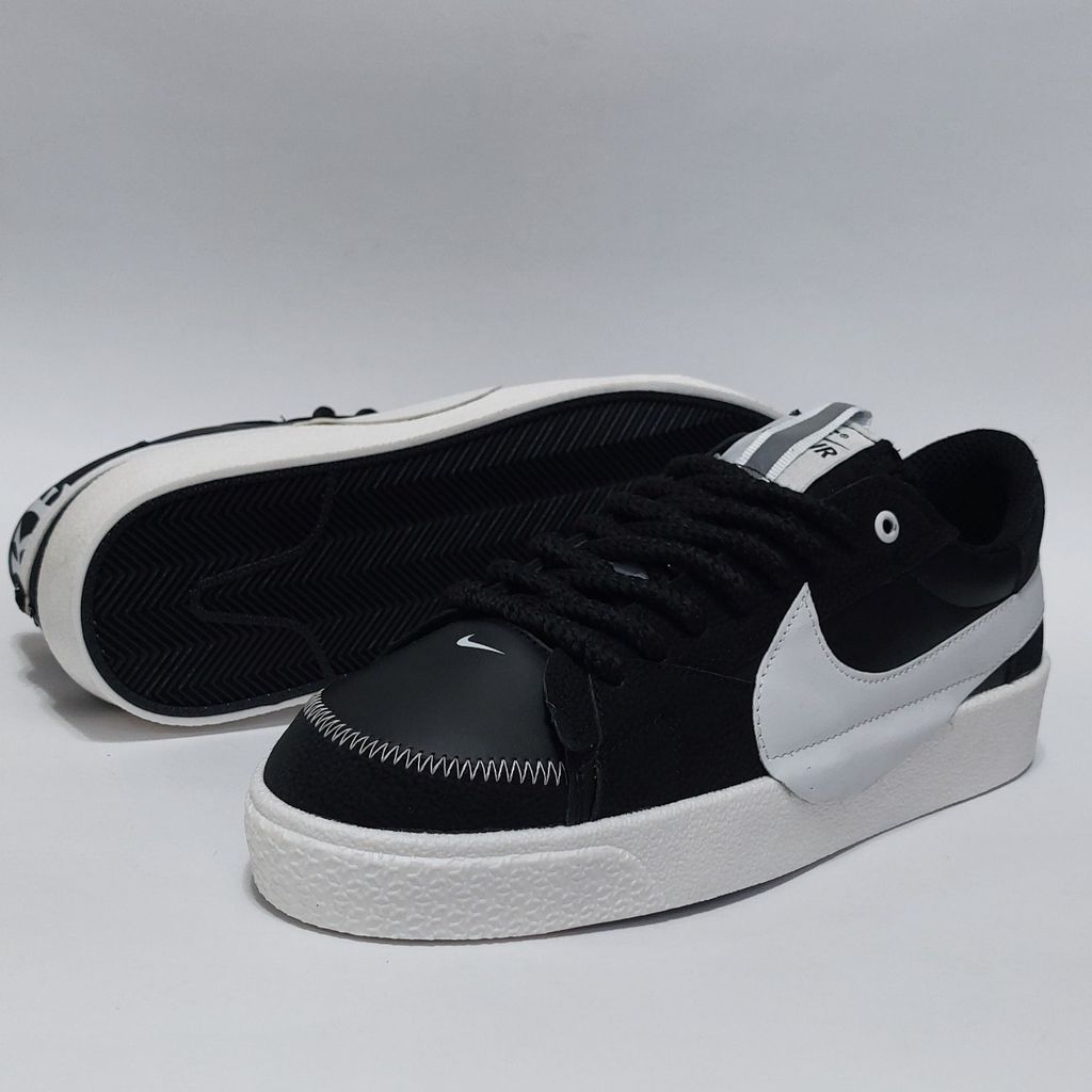 مشخصات کتانی نایک بلیزر جامبو Nike Blazer Jumbo مشکی