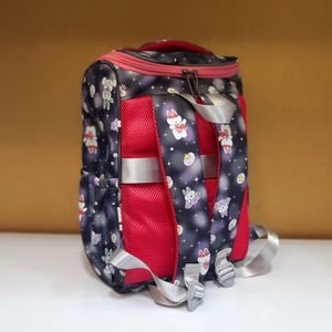 مشخصات کوله پشتی Kuromi کورومی مدل صندوقی