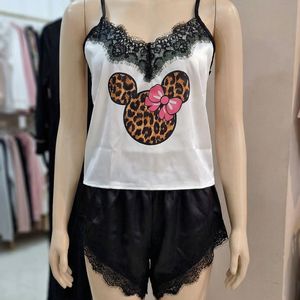 تاپ و شلوارک ساتن