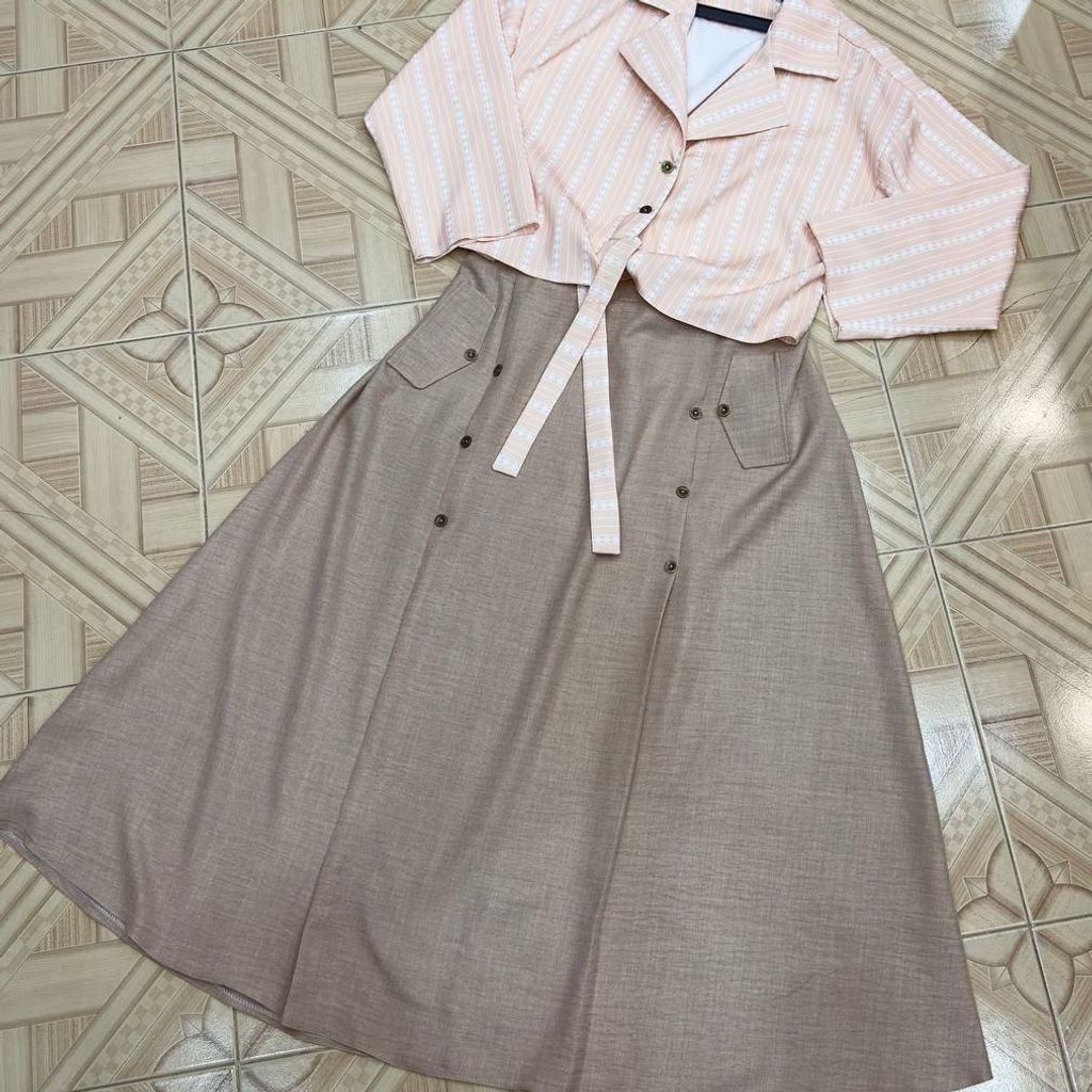 مشخصات ست شومیز دامن آرام ریا