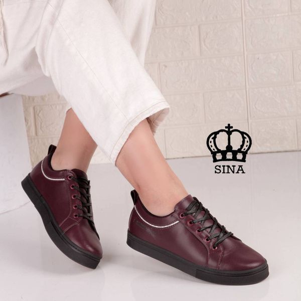 کفش اسپرت چرم زنانه