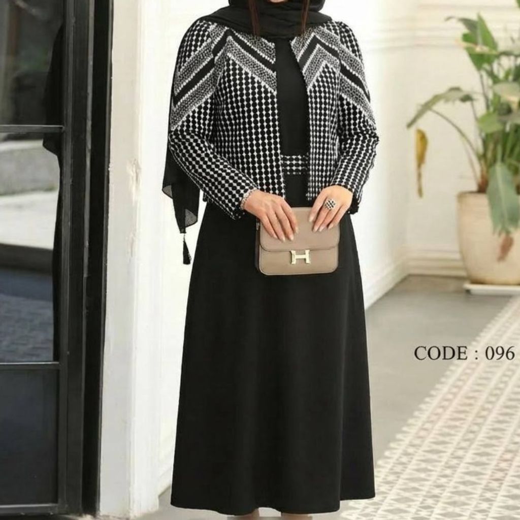 مشخصات سارافون و کت زنانه