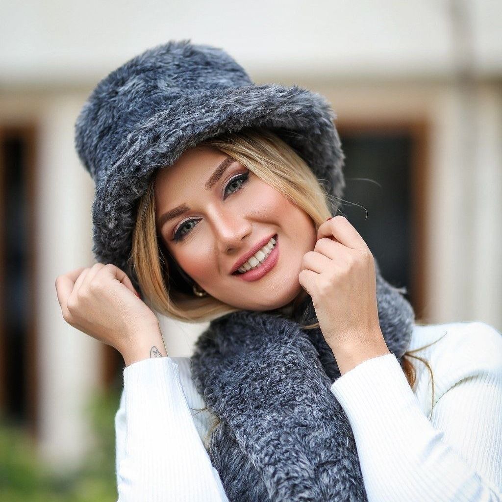 فروش اینترنتی شال و کلاه فرحی