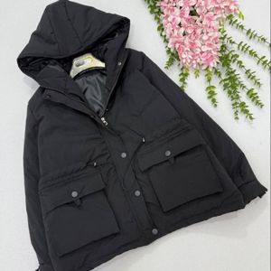 کاپشن دخترانه و زنانه طرح شاداب