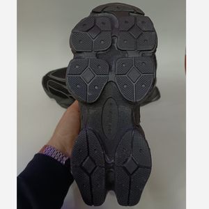 خرید آنلاین کتونی مردانه نیوبالانس 9060 مشکی کیفیت بالا