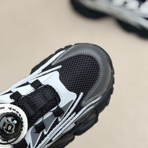 خرید اینترنتی قیمت کتونی بچگانه طرح تانک از باب داگ کد 4111917