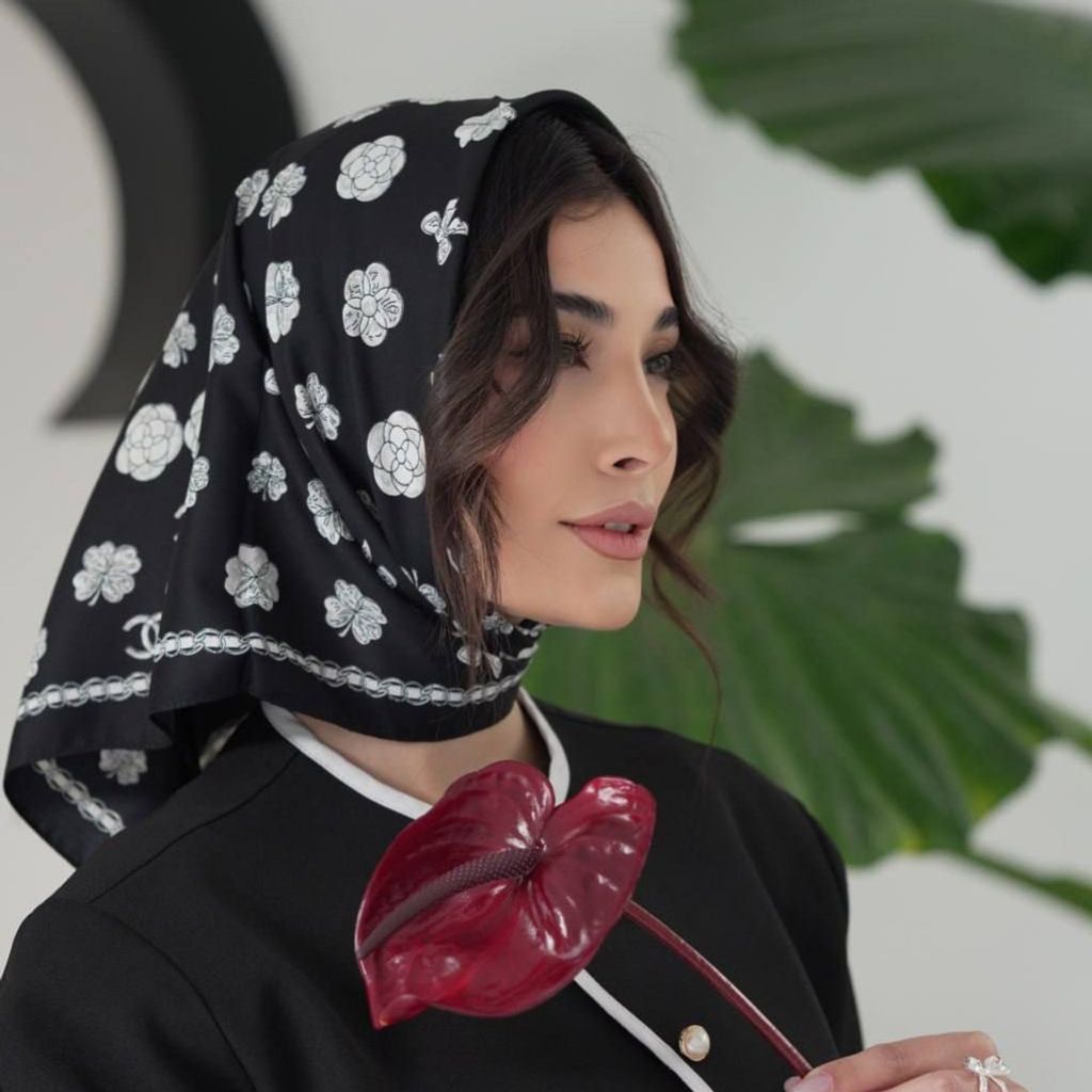 فروش اینترنتی مینی اسکارف ابریشم توییل مجلسی کد 1208