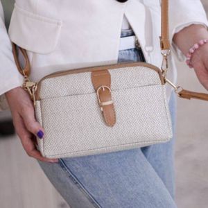 کیف زنانه و دخترانه طرح رویال