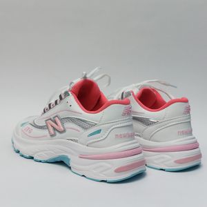 مشخصات کتانی نیوبالانس 1000 New balance