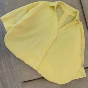 مشخصات شومیز طرح لاله