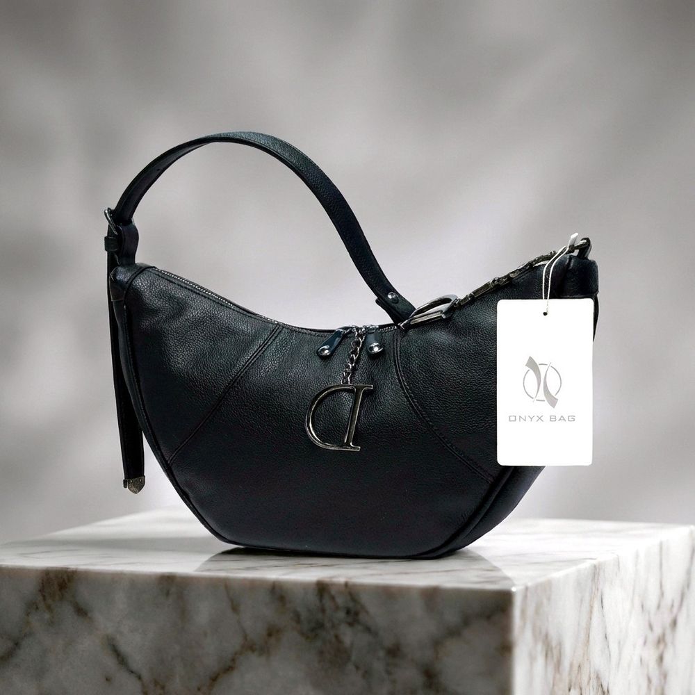 خرید انلاین کیف چرمی دوشی زنانه وارداتی خارجی مدل هلال (Hobo) - برند Onyx Bag
