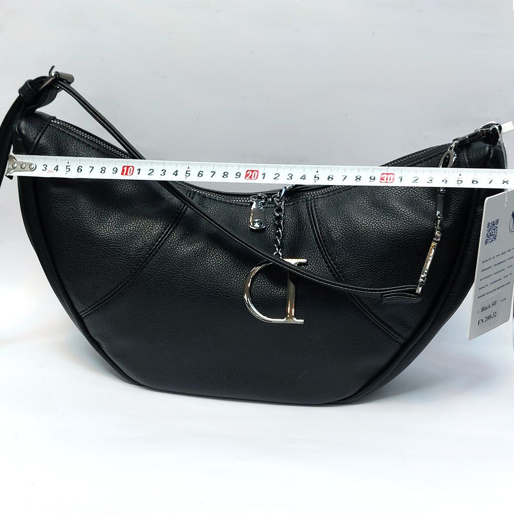 مشخصات کیف چرمی دوشی زنانه وارداتی خارجی مدل هلال (Hobo) - برند Onyx Bag