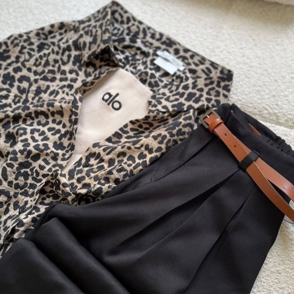 خرید آنلاین شومیز زنانه پلنگی