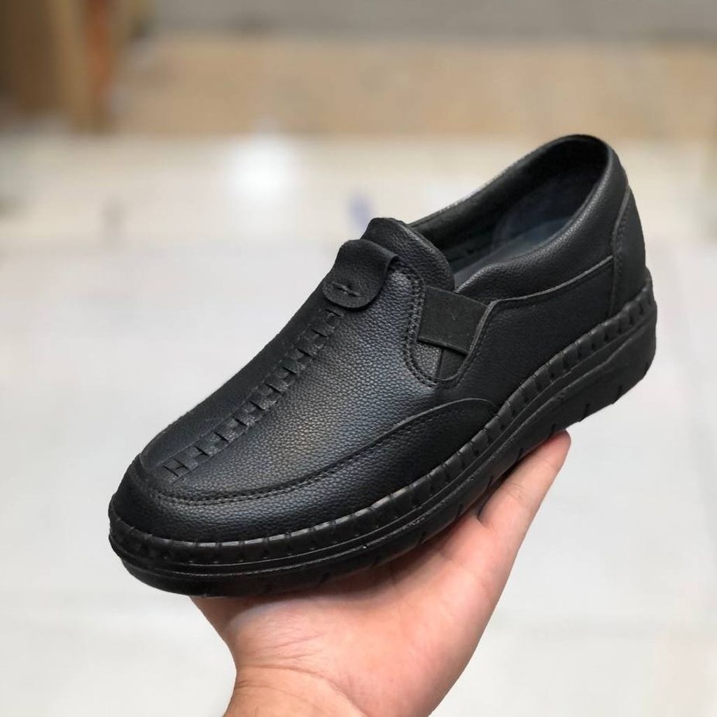 مشخصات کفش چرم طبی زنانه مدل ساناز رنگ مشکی