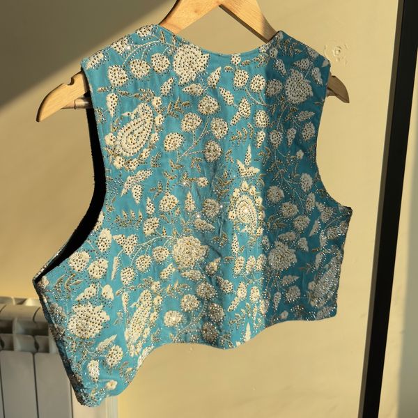 وست زنانه آرامش