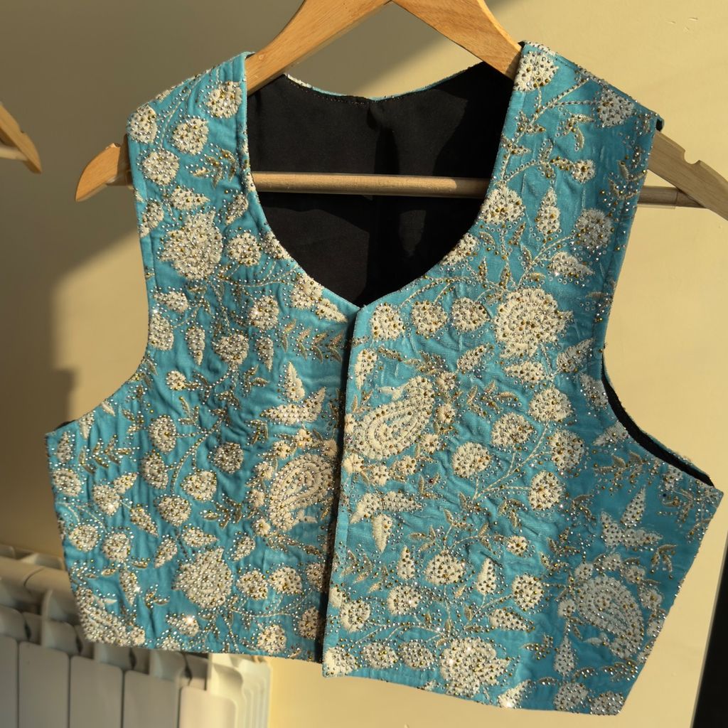 قیمت ارزان وست زنانه آرامش