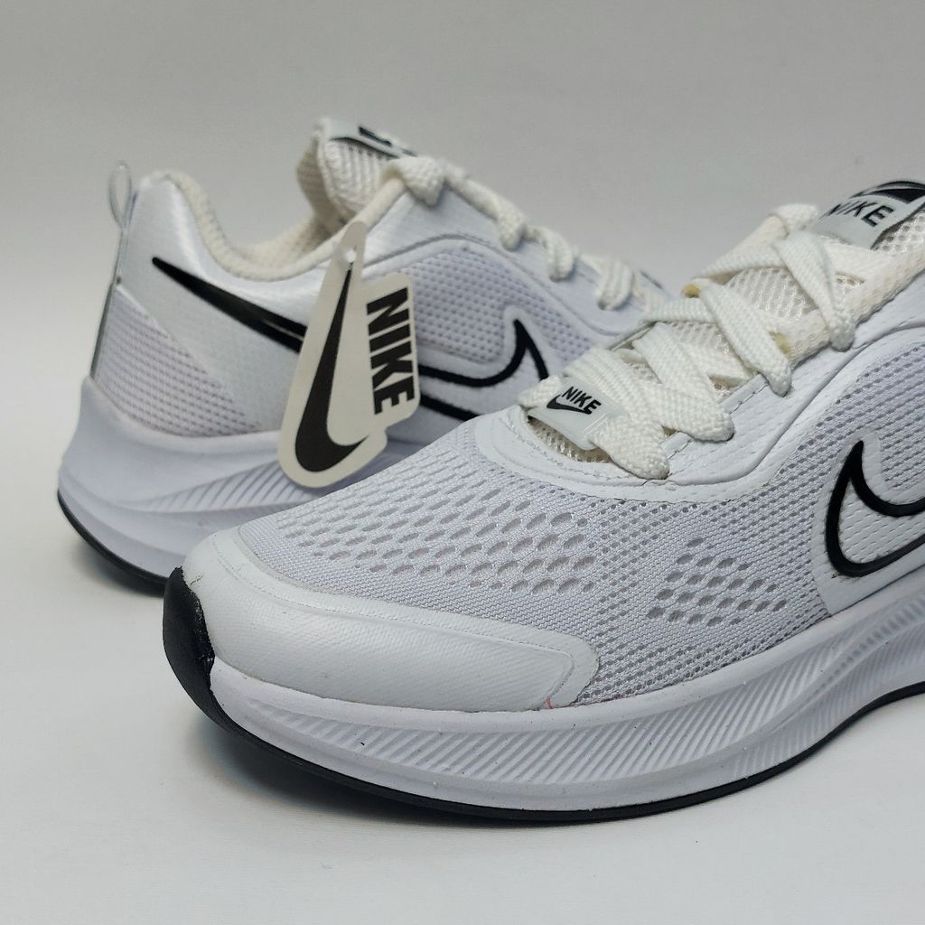 خرید انلاین کتانی نایک زوم بسیار سبک و راحت Nike Zoom