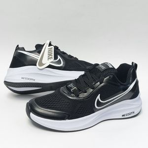 مشخصات کتانی نایک زوم بسیار سبک و راحت Nike Zoom