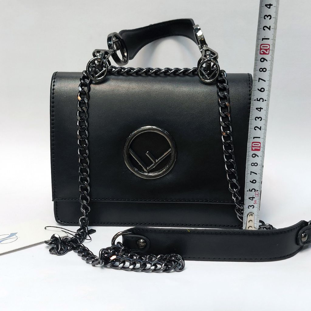 خرید آنلاین کیف رو دوشی زنانه وارداتی درجه یک طرح فندی Fendi