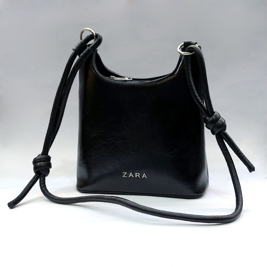 مشخصات کیف رو دوشی زنانه مدل مینیمال زارا Zara