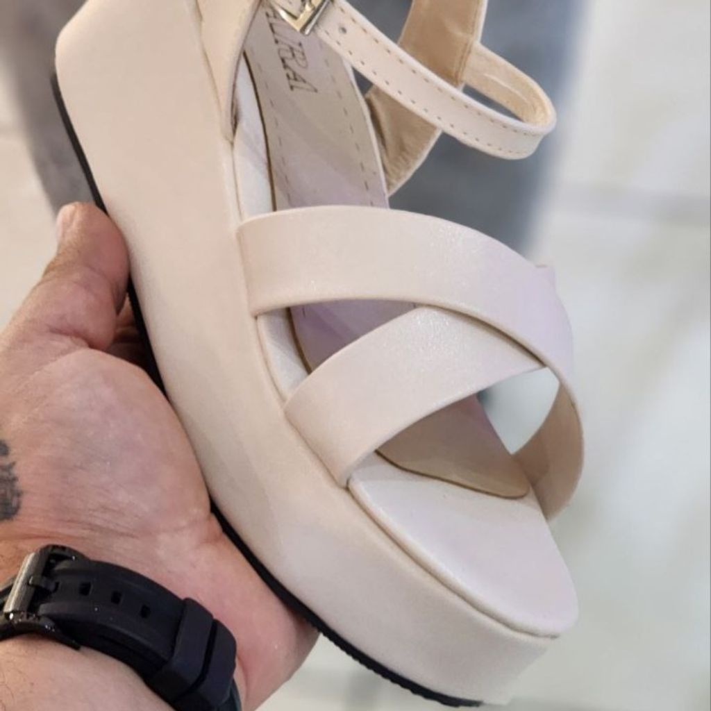 مشخصات صندل شیک زارا زنانه