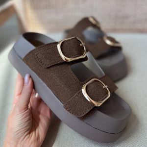 فروش اینترنتی صندل جدید زنانه 1026