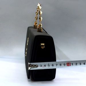 قیمت ارزان کیف دسته فلزی رودوشی زنانه طرح ایوسن لورن YLS