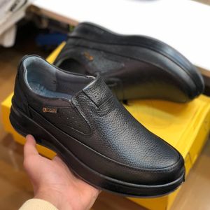 مشخصات کفش چرم مردانه بی بند تزریق مدل ویستا