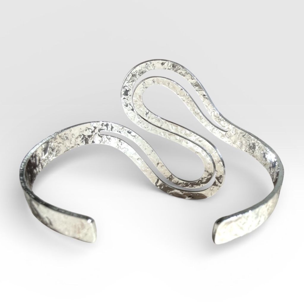 مشخصات دستبند زنانه serpina