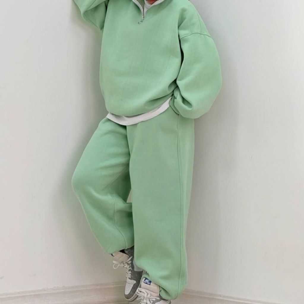 خرید آنلاین ست نیم زیپ و جاگر اسپورت زنانه و دخترانه