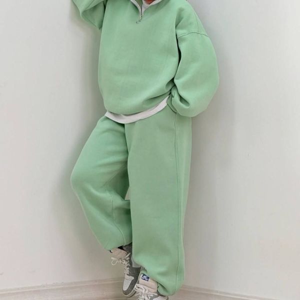 ست نیم زیپ و جاگر اسپورت زنانه و دخترانه