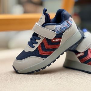 خرید اینترنتی قیمت کتونی بچگانه طرح سه خط از باب داگ کد 4112101