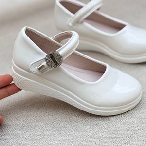 خرید اینترنتی قیمت کفش دخترانه عروسکی طرح ورنی ABCD از کیدز کد 4112506
