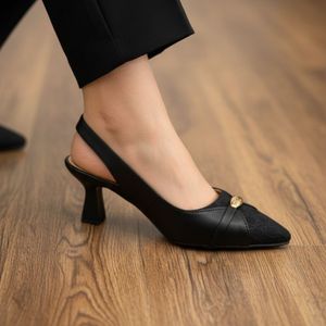 قیمت ارزان کفش مجلسی زنانه