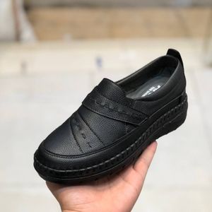 قیمت کفش چرم طبی زنانه مدل مونا مشکی