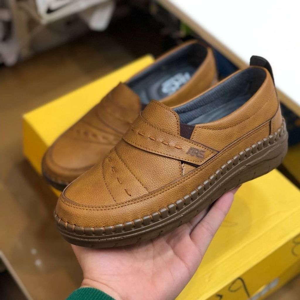 خرید آنلاین کفش چرم طبی زنانه مدل مونا عسلی