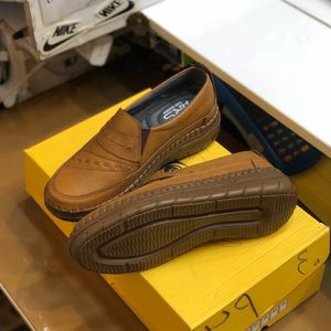 مشخصات کفش چرم طبی زنانه مدل مونا عسلی